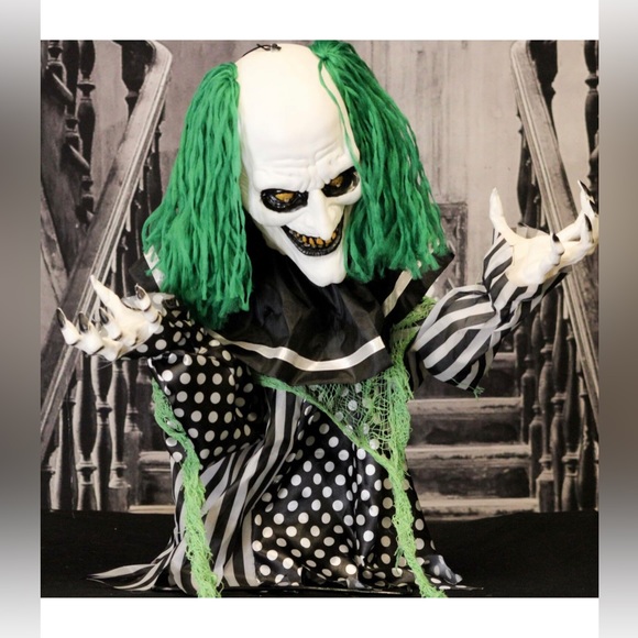 Animated Talking Groundbreaker Clown Prop Touch Activated Lights/sounds 23.6in - Picture 4 of 7